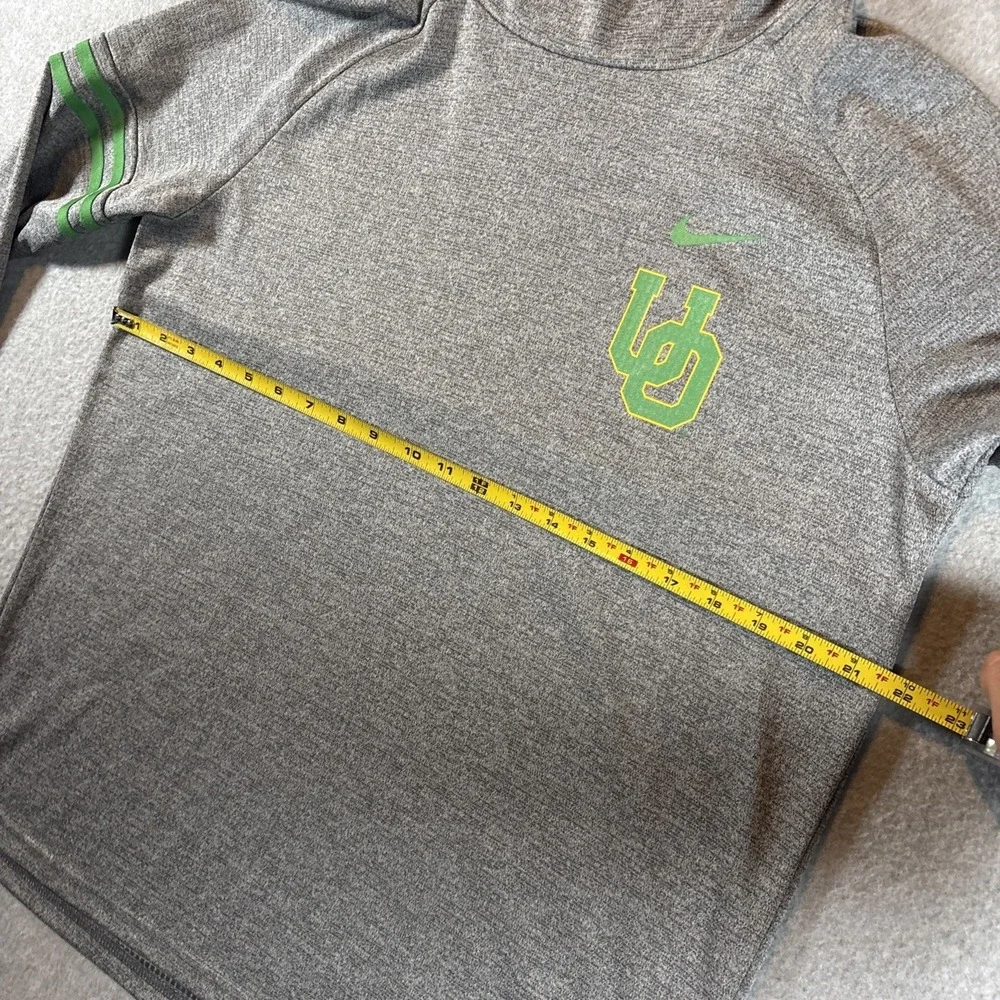 Nike Oregon Ducks women's funnel neck long-sleeve sweatshirt Sz L Preowned